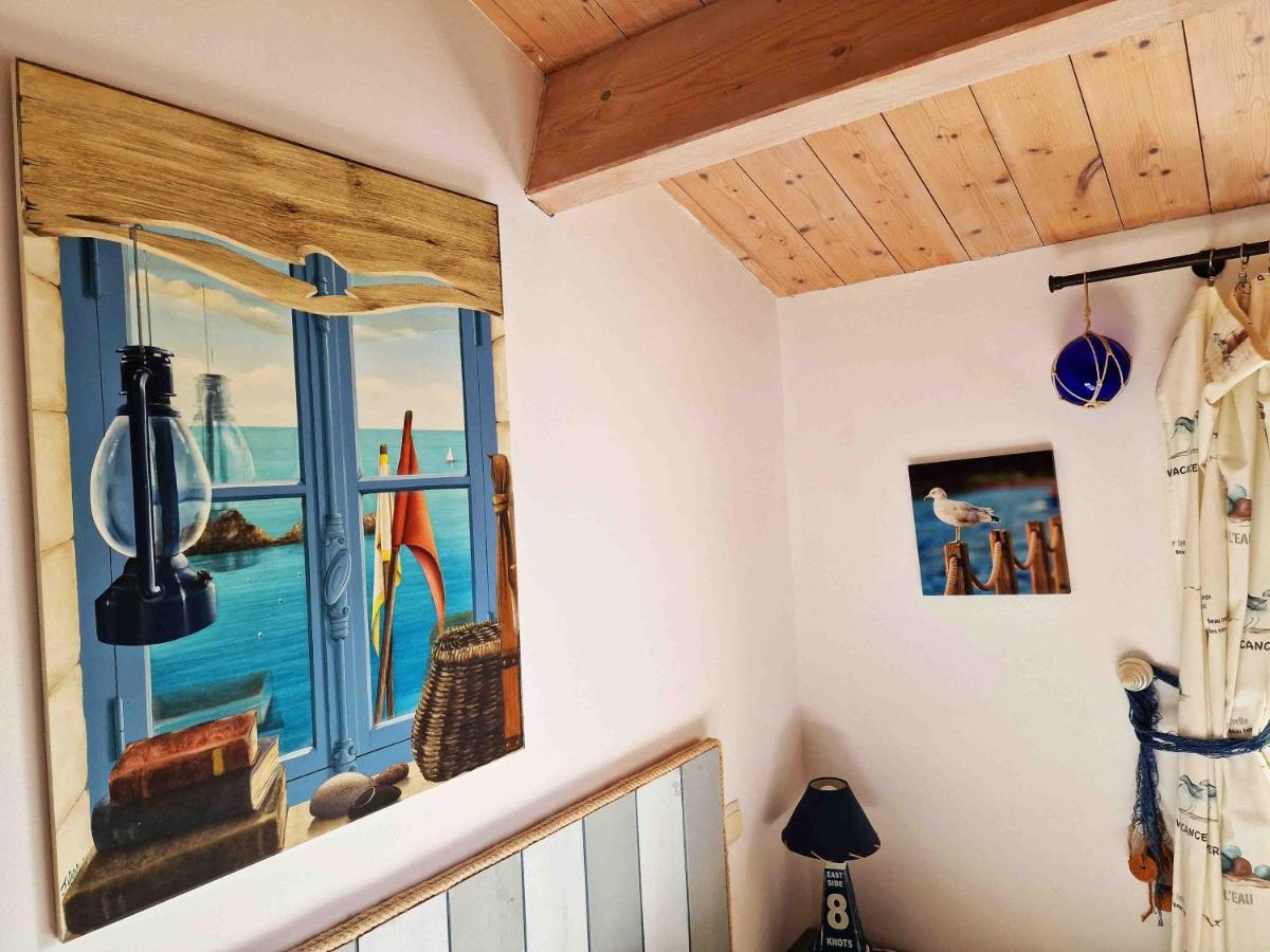 Les Pieds Dans L'Eau :Ker Anne Villa Port-Joinville Exterior photo